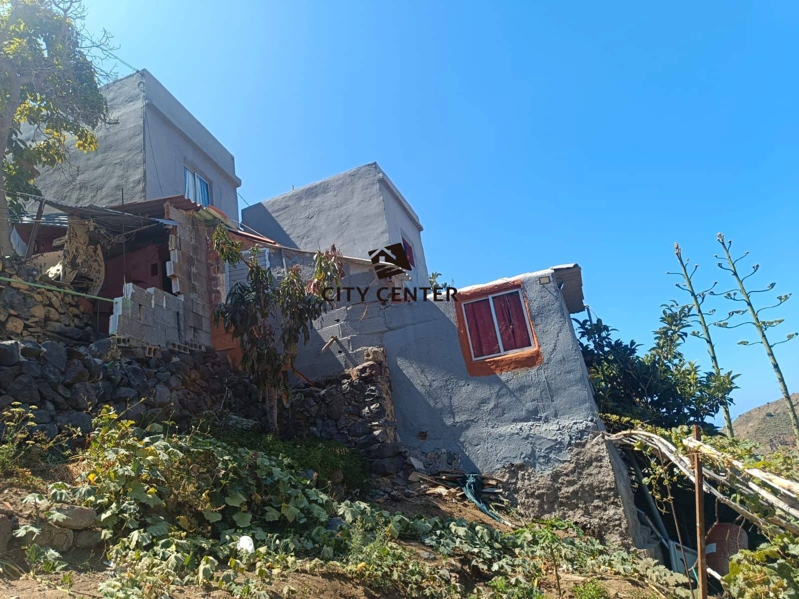 3 soverom Hus til salgs i Hermigua - € 60 000 (Ref: 9296365)