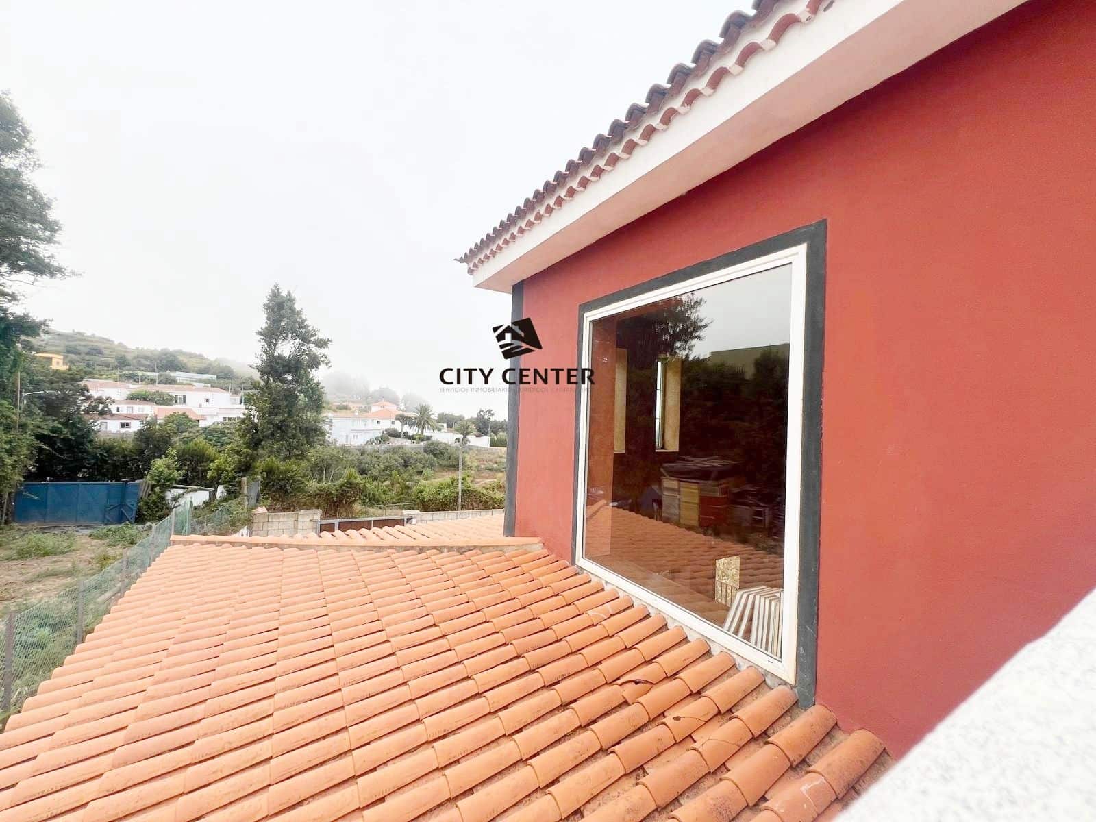 2 bedroom Villa for sale in El Rosario with garage - € 450,000 (Ref: 9296366)