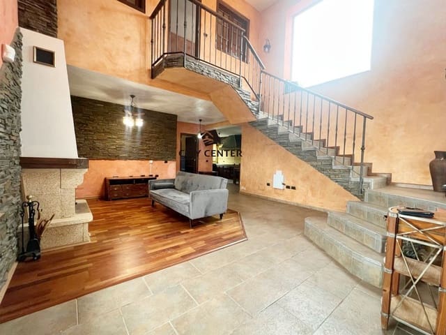 2 soveværelse Villa til salg i El Rosario med garage - € 450.000 (Ref: 9296366)