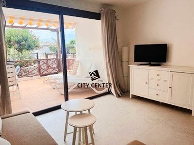 2 soveværelse Lejlighed til salg i Puerto Santiago, Santiago del Teide med swimmingpool - € 348.000 (Ref: 9307052)