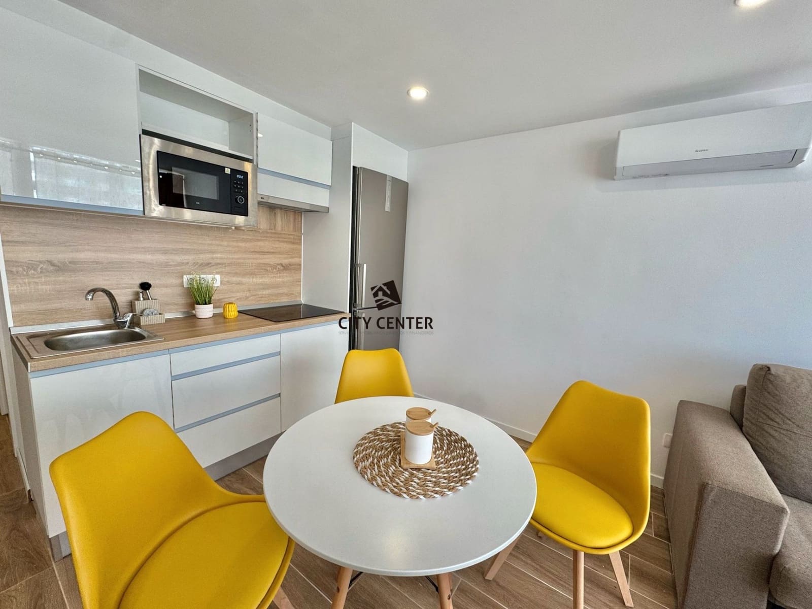 1 soveværelse Lejlighed til salg i San Miguel de Abona med swimmingpool - € 195.000 (Ref: 9311630)