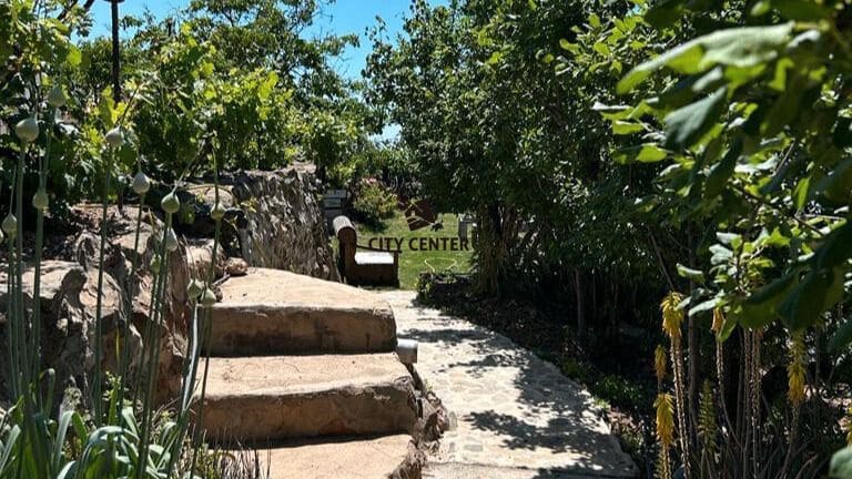 3 bedroom Finca/Country House for sale in Granadilla de Abona with pool garage - € 539,000 (Ref: 9438351)