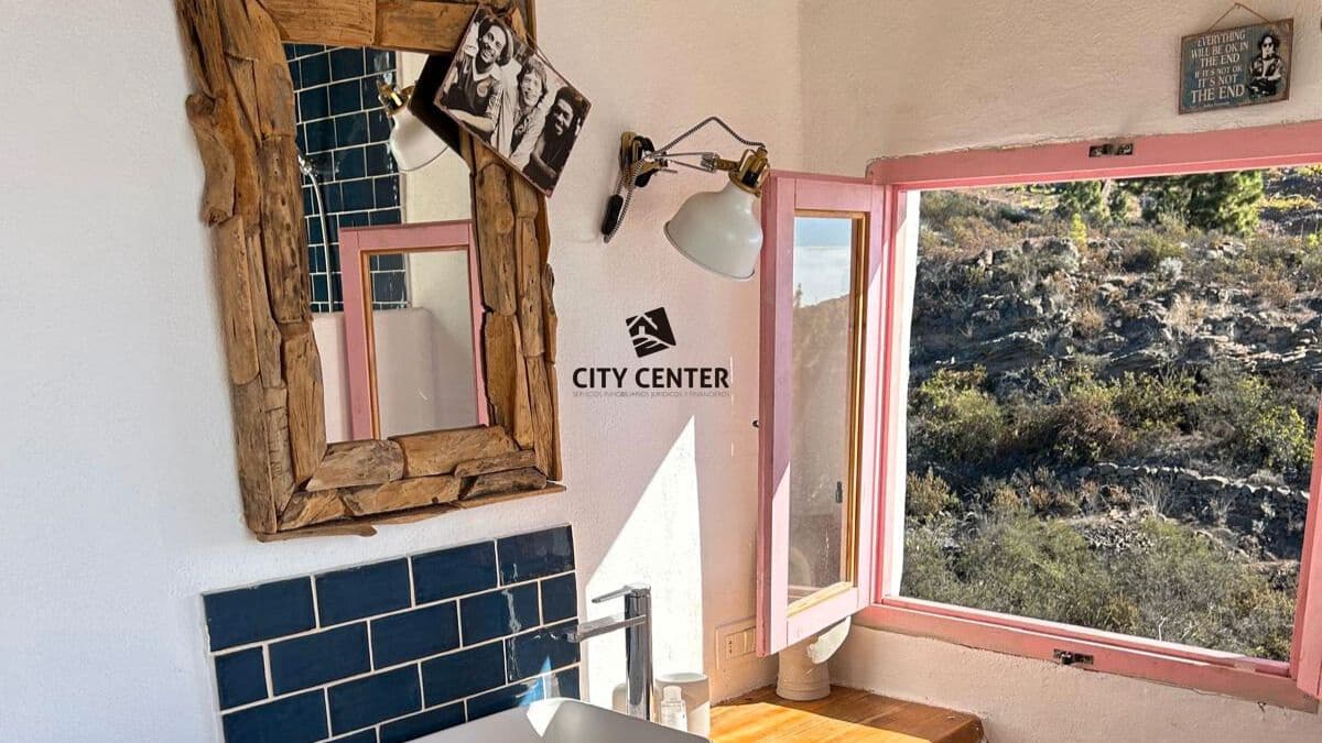 3 bedroom Finca/Country House for sale in Granadilla de Abona with pool garage - € 539,000 (Ref: 9438351)