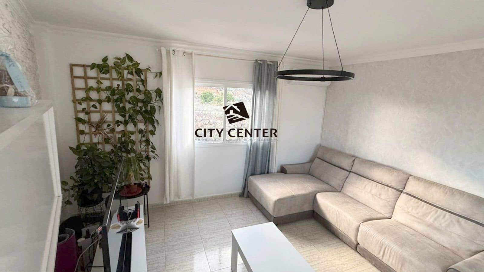 3 bedroom Flat for sale in Granadilla de Abona with garage - € 170,000 (Ref: 9438352)