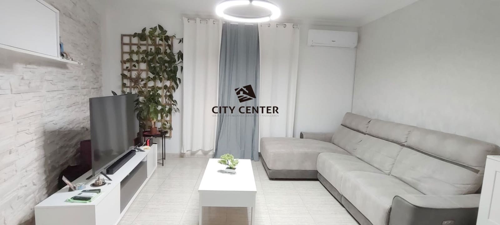 3 bedroom Flat for sale in Granadilla de Abona with garage - € 170,000 (Ref: 9438352)