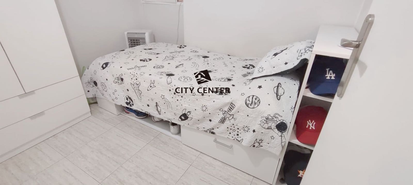 3 bedroom Flat for sale in Granadilla de Abona with garage - € 170,000 (Ref: 9438352)