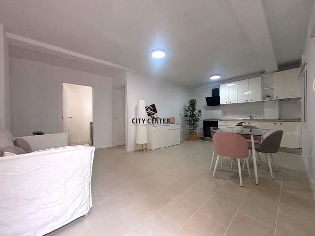 1 quarto Apartamento para venda em Puerto de la Cruz - 198 000 € (Ref: 9459647)