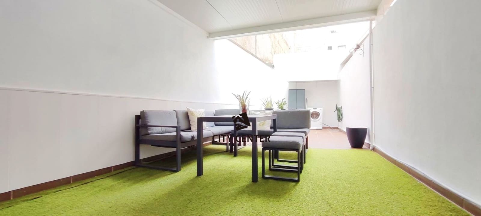 2 bedroom Flat for sale in Arona - € 265,000 (Ref: 9489848)