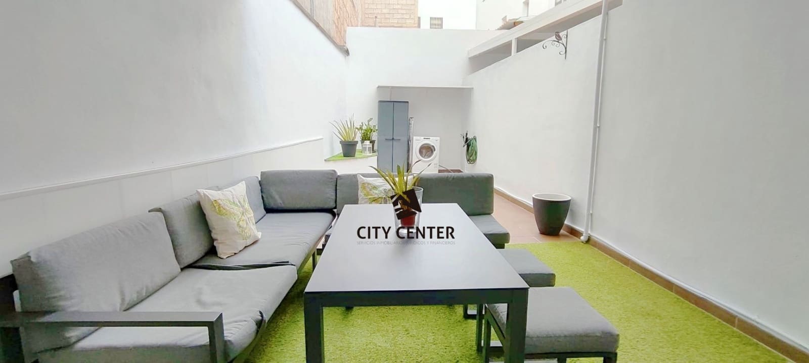 2 bedroom Flat for sale in Arona - € 265,000 (Ref: 9489848)