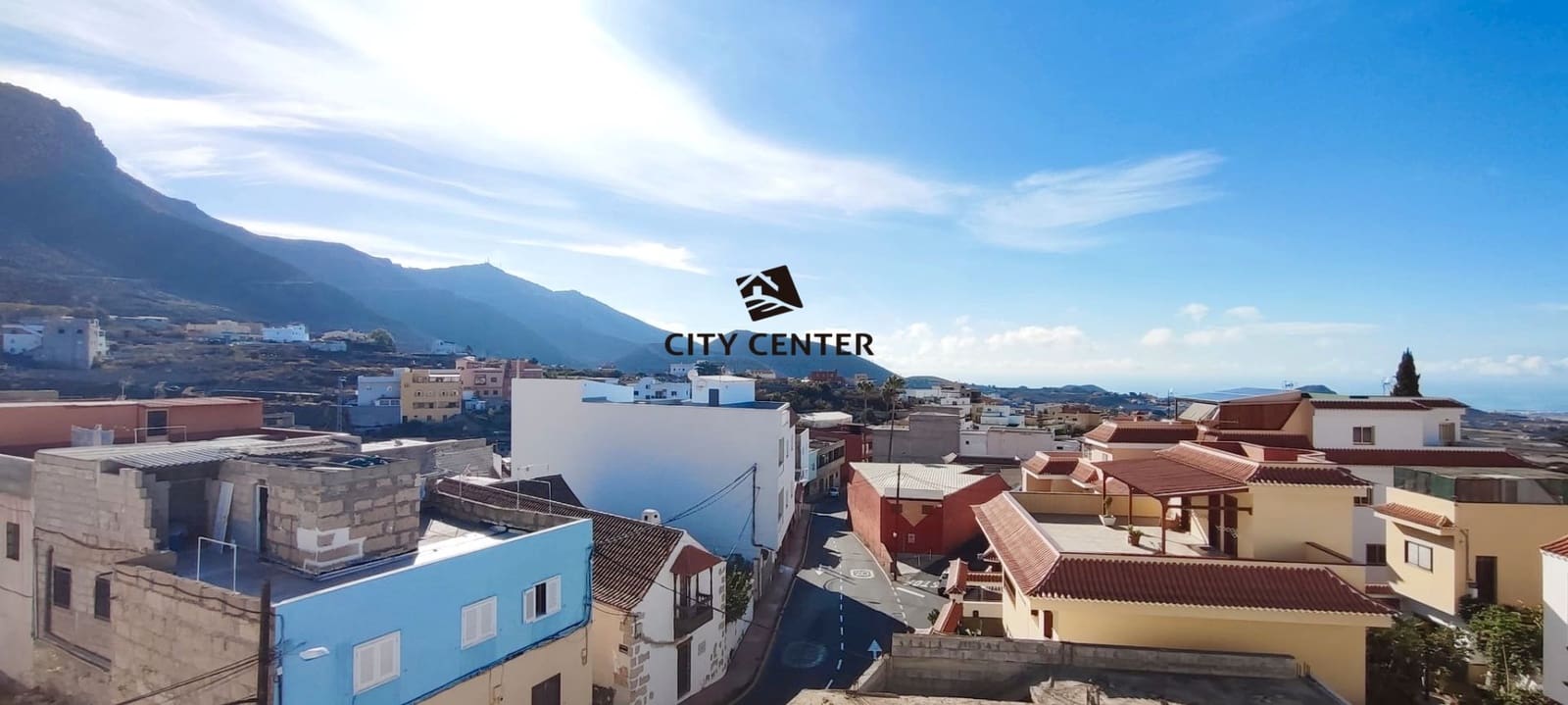 2 bedroom Flat for sale in Arona - € 265,000 (Ref: 9489848)