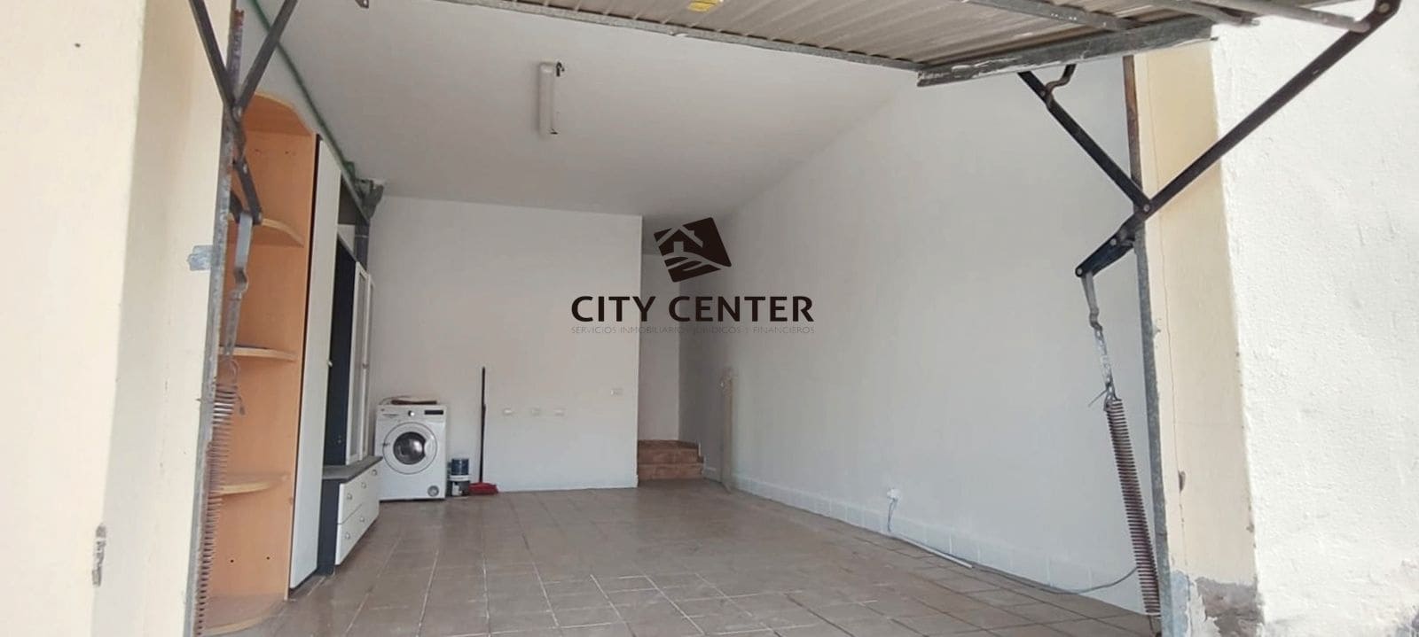 2 bedroom Beach Apartment for sale in Adeje with pool garage - € 250,000 (Ref: 9490017)