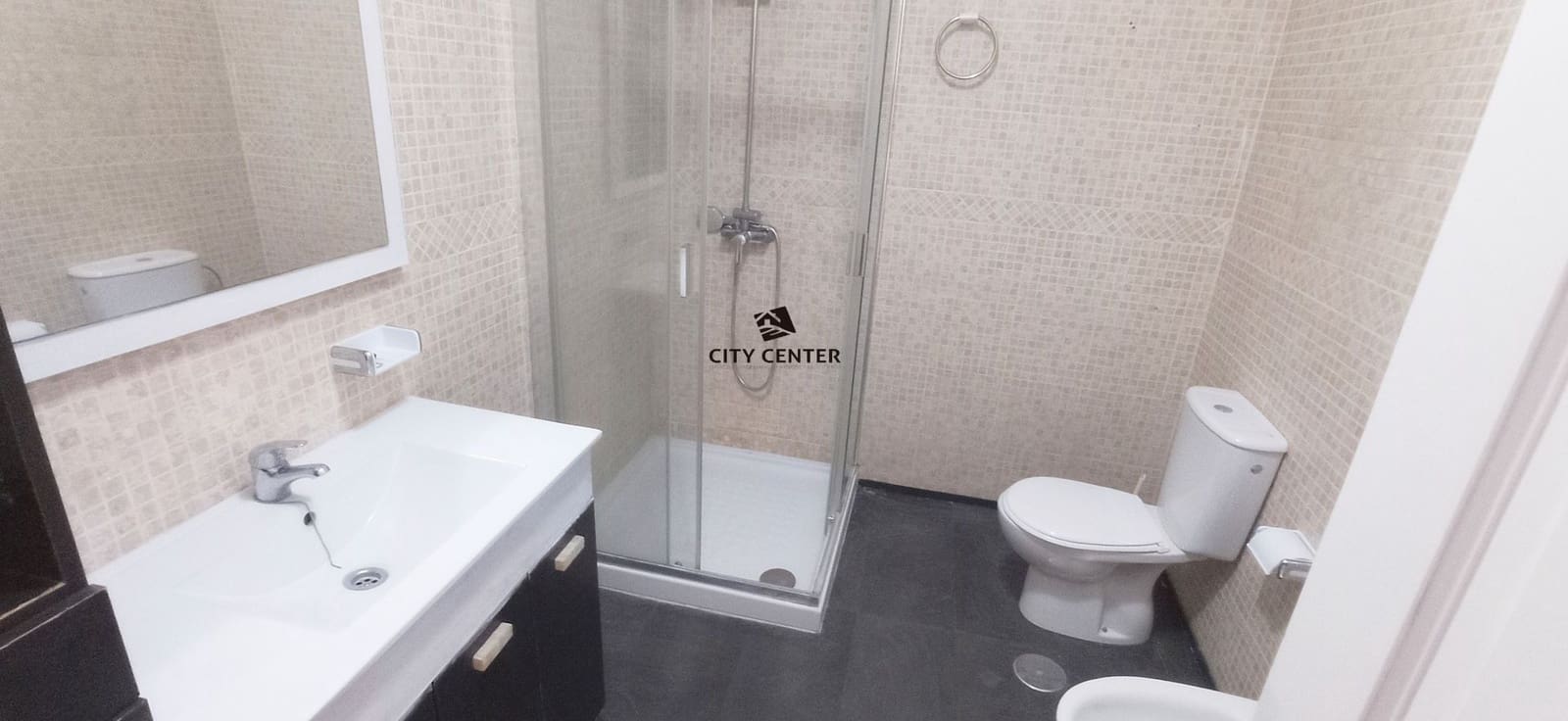 2 bedroom Beach Apartment for sale in Adeje with pool garage - € 250,000 (Ref: 9490017)