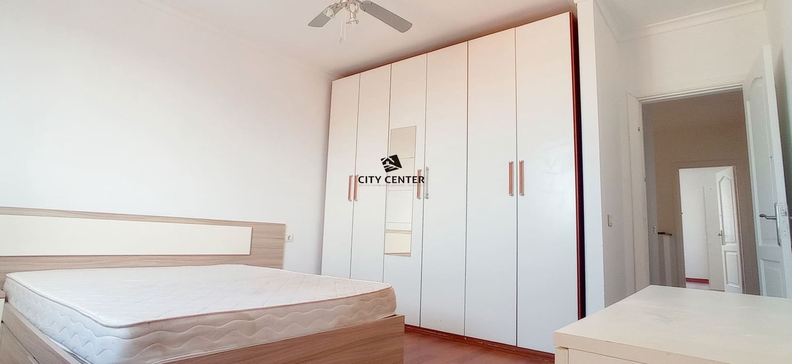 2 bedroom Beach Apartment for sale in Adeje with pool garage - € 250,000 (Ref: 9490017)