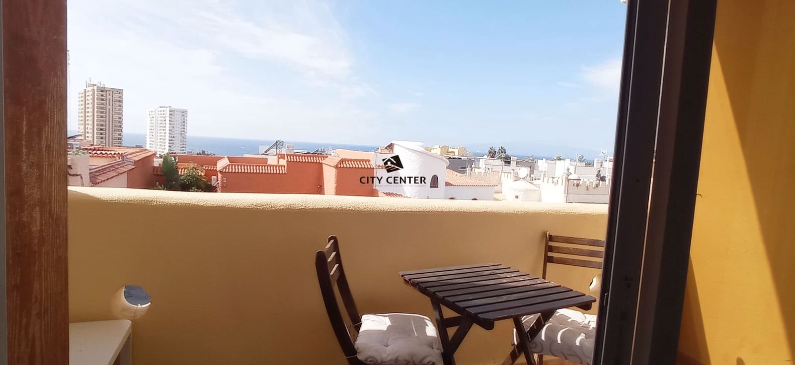 2 bedroom Beach Apartment for sale in Adeje with pool garage - € 250,000 (Ref: 9490017)