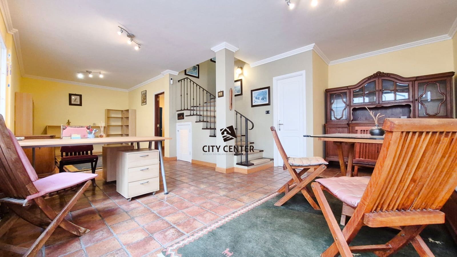 3 bedroom Townhouse for sale in Arico with garage - € 375,000 (Ref: 9490018)