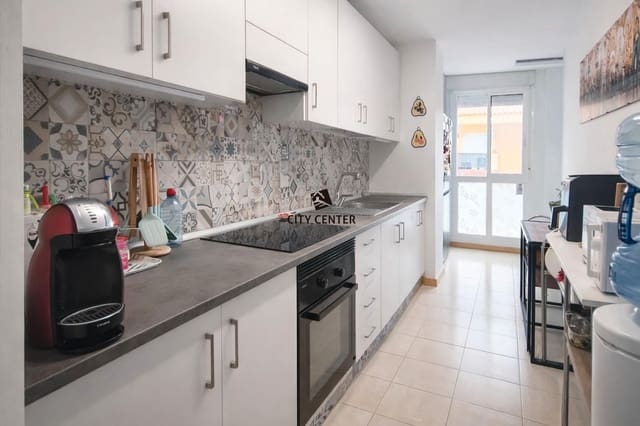 2 chambre Appartement à vendre à Cabo Blanco, Arona avec piscine garage - 254 900 € (Ref: 9566308)