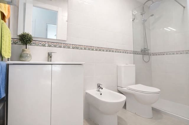 2 chambre Appartement à vendre à Cabo Blanco, Arona avec piscine garage - 254 900 € (Ref: 9566308)