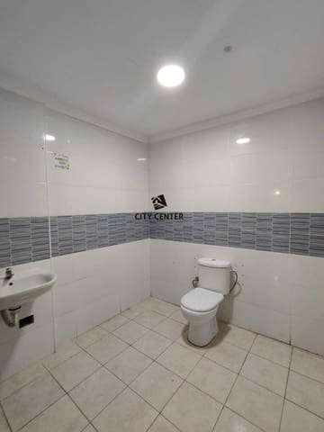 Kommersiell att hyra i Puerto de la Cruz - 4 500 € (Ref: 9570130)