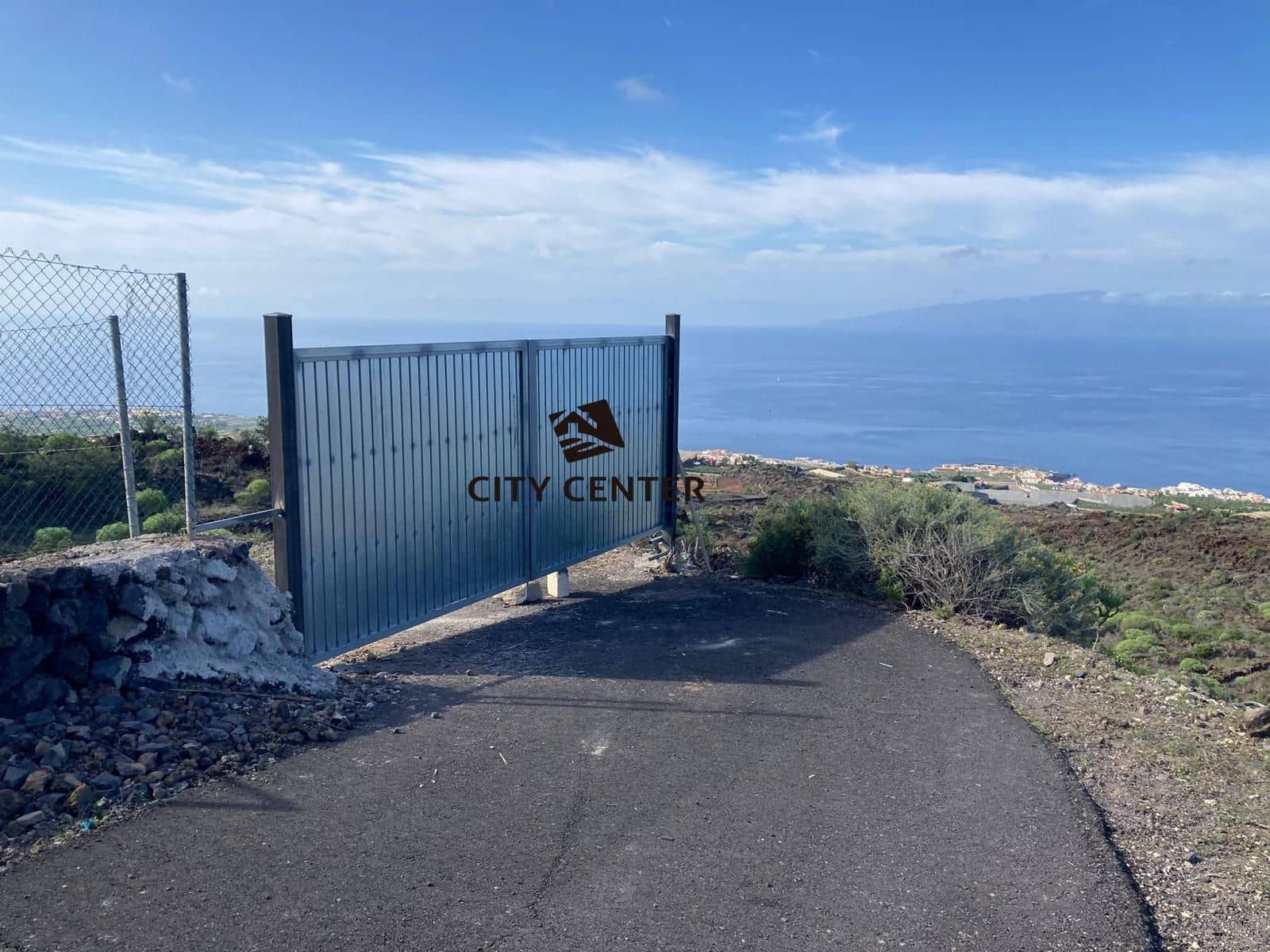 Ubebygd land til salgs i Guia de Isora - € 118 000 (Ref: 9613899)