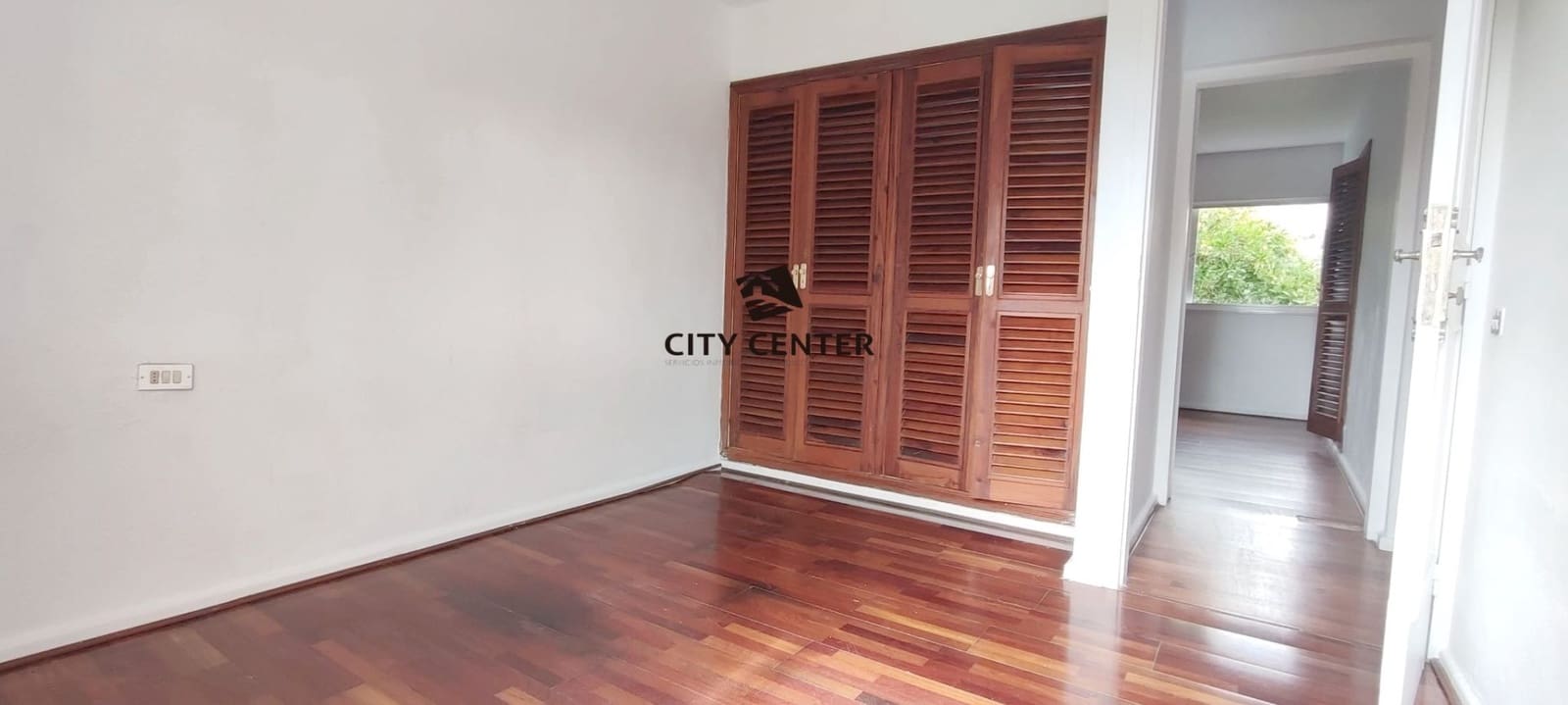 5 soverom Villa til salgs i Tacoronte med garasje - € 780 000 (Ref: 9613900)