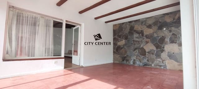 5 soverom Villa til salgs i Tacoronte med garasje - € 780 000 (Ref: 9613900)