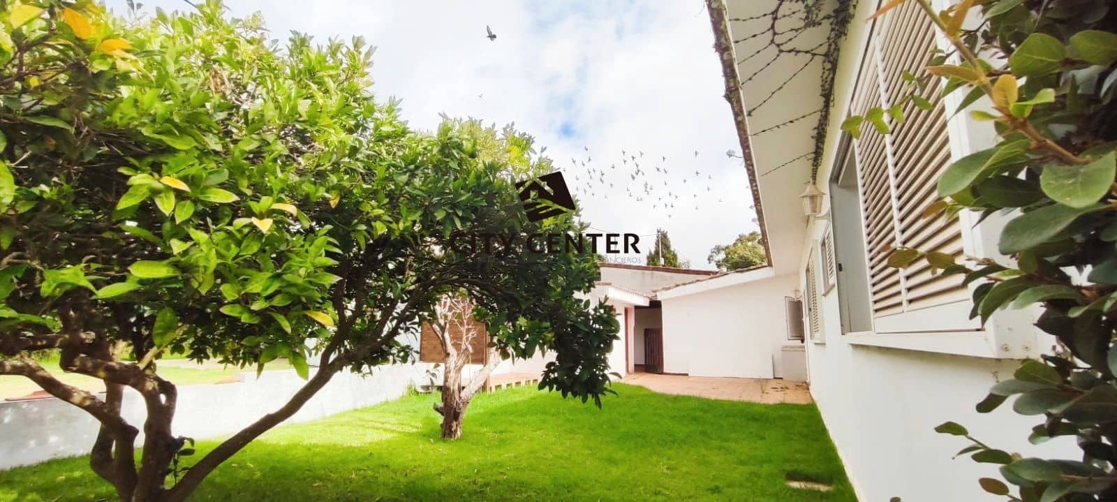 5 soverom Villa til salgs i Tacoronte med garasje - € 780 000 (Ref: 9613900)