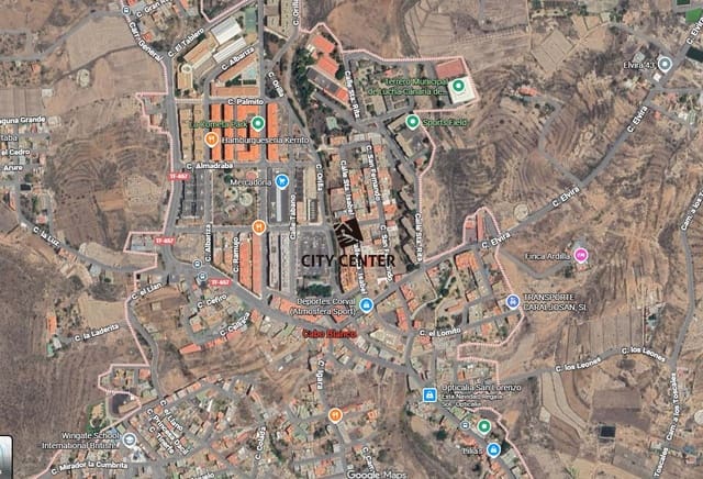 Garaje en Cabo Blanco, Arona en venta - 15.000 € (Ref: 9613901)