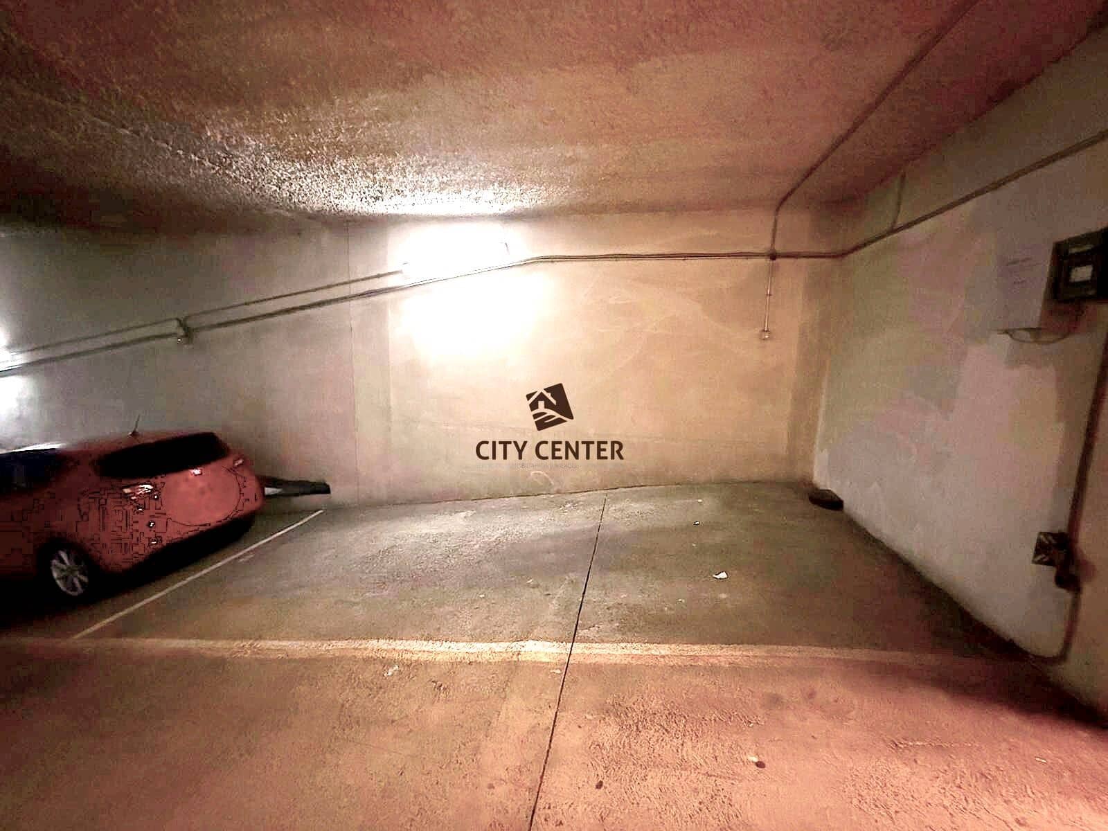 Garaje en Arona en venta - 15.000 € (Ref: 9613901)