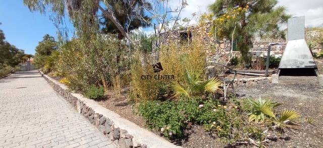 4 chambre Finca/Maison de Campagne à vendre à San Miguel de Abona avec piscine garage - 700 000 € (Ref: 9613908)