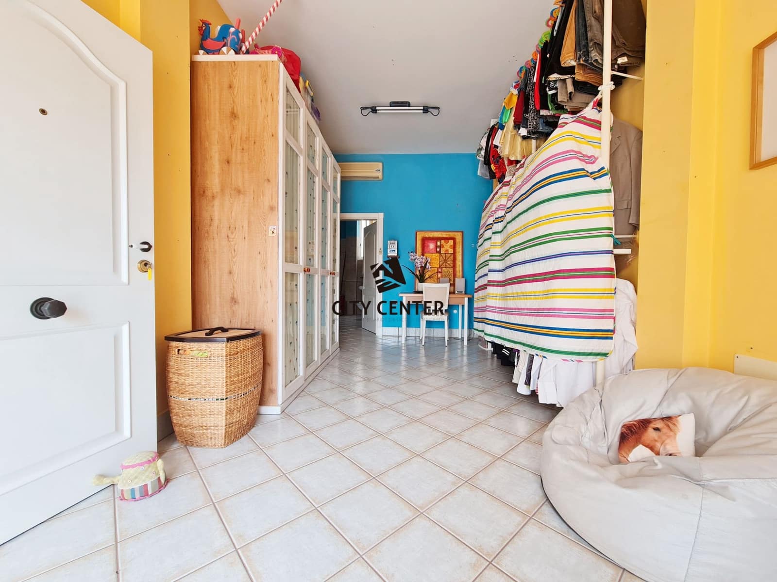 10 sypialnia Hotel na sprzedaż w Arona z garażem - 1 585 000 € (Ref: 9613909)