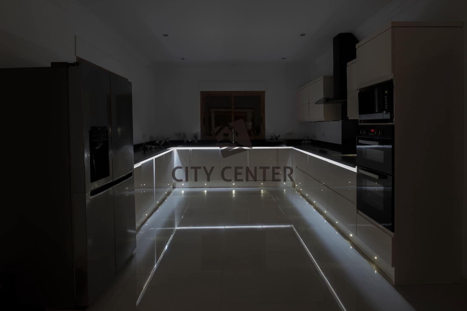 4 chambre Villa/Maison à vendre à Adeje avec piscine - 4 590 000 € (Ref: 9613910)