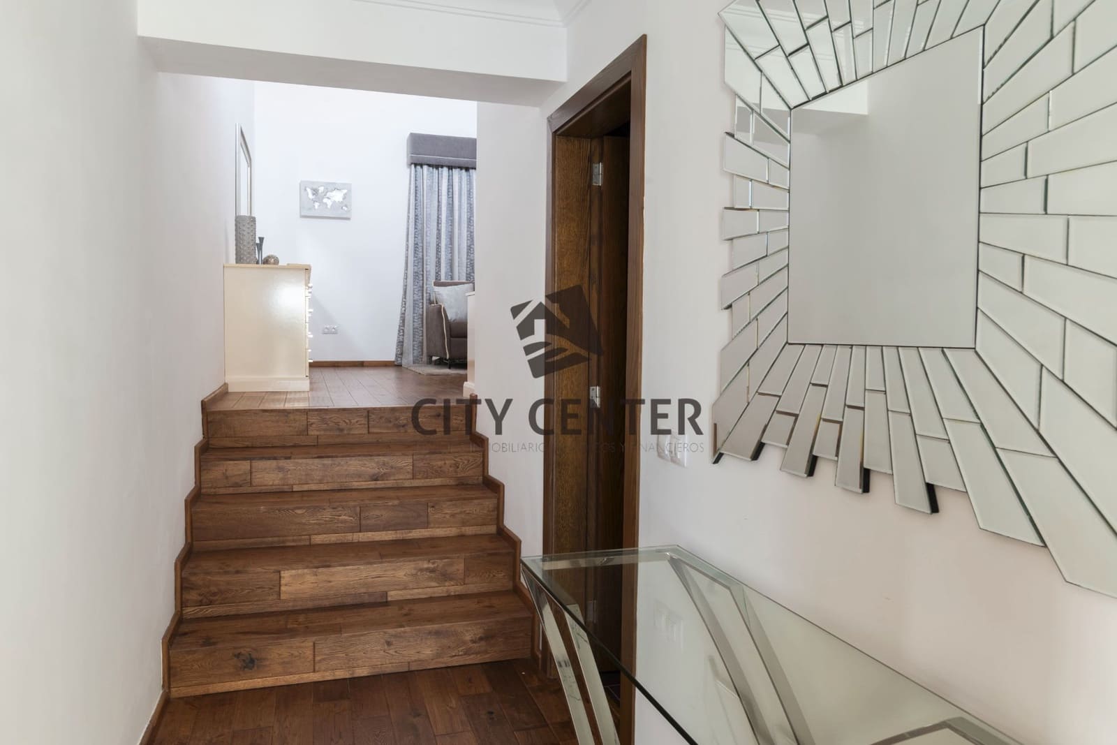 4 chambre Villa/Maison à vendre à Adeje avec piscine - 4 590 000 € (Ref: 9613910)