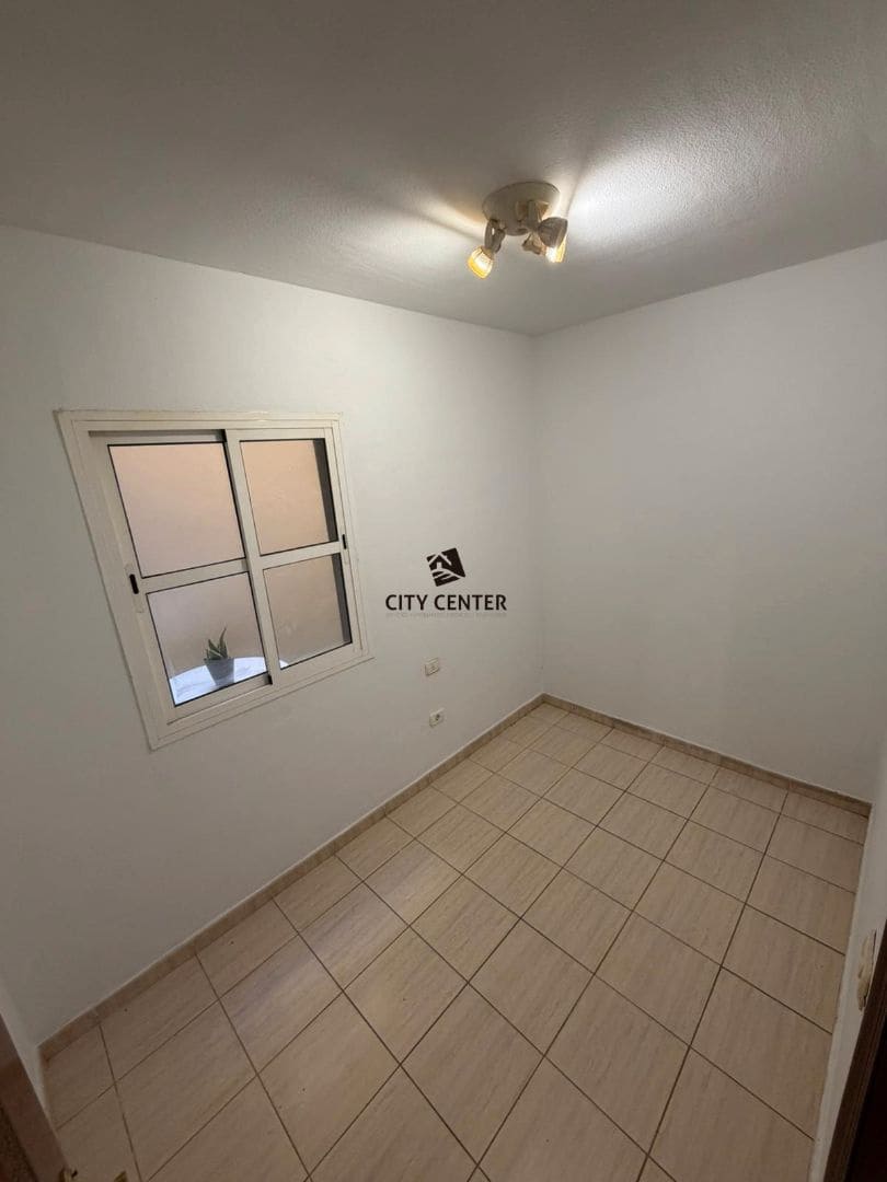 2 sovrum Lägenhet till salu i Granadilla de Abona - 189 000 € (Ref: 9618760)