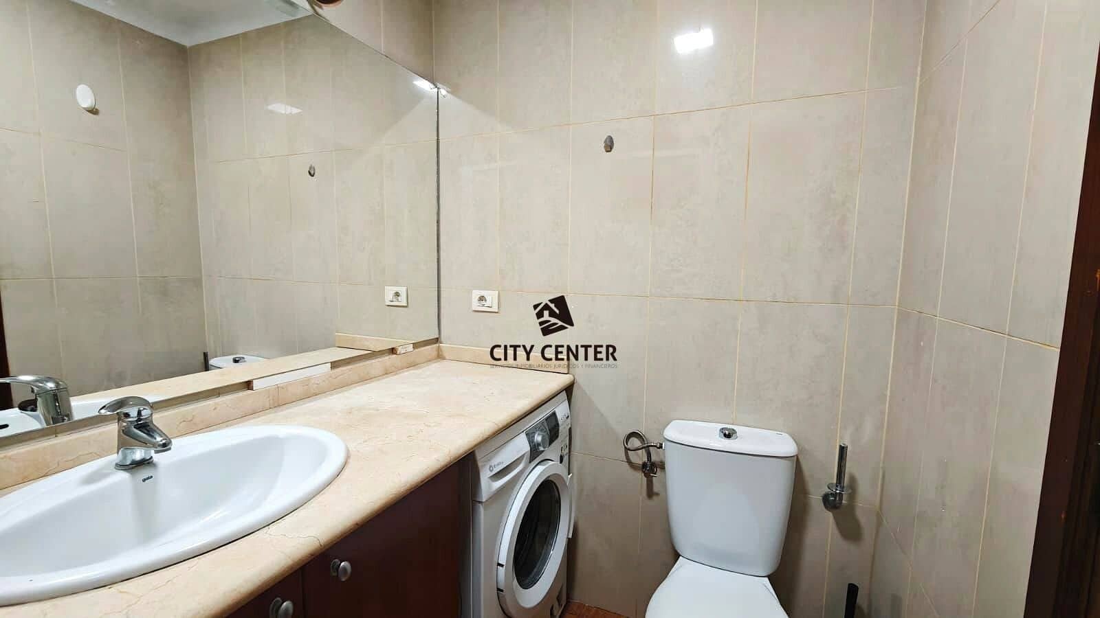 2 bedroom Flat for sale in Puerto de la Cruz - € 260,000 (Ref: 9618761)