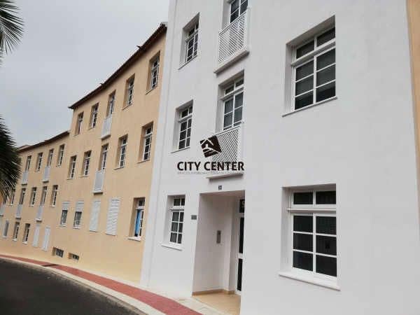 Local Commercial à louer à Santiago del Teide - 2 500 € (Ref: 9646740)