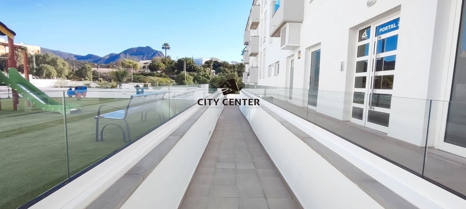 2 camera da letto Appartamento in vendita in Arona con piscina garage - 254.900 € (Rif: 9669439)