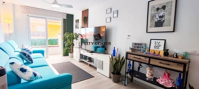 Piso de 2 habitaciones en Cabo Blanco, Arona en venta con piscina garaje - 254.900 € (Ref: 9669439)