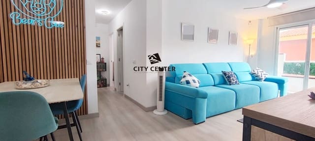 Piso de 2 habitaciones en Cabo Blanco, Arona en venta con piscina garaje - 254.900 € (Ref: 9669440)