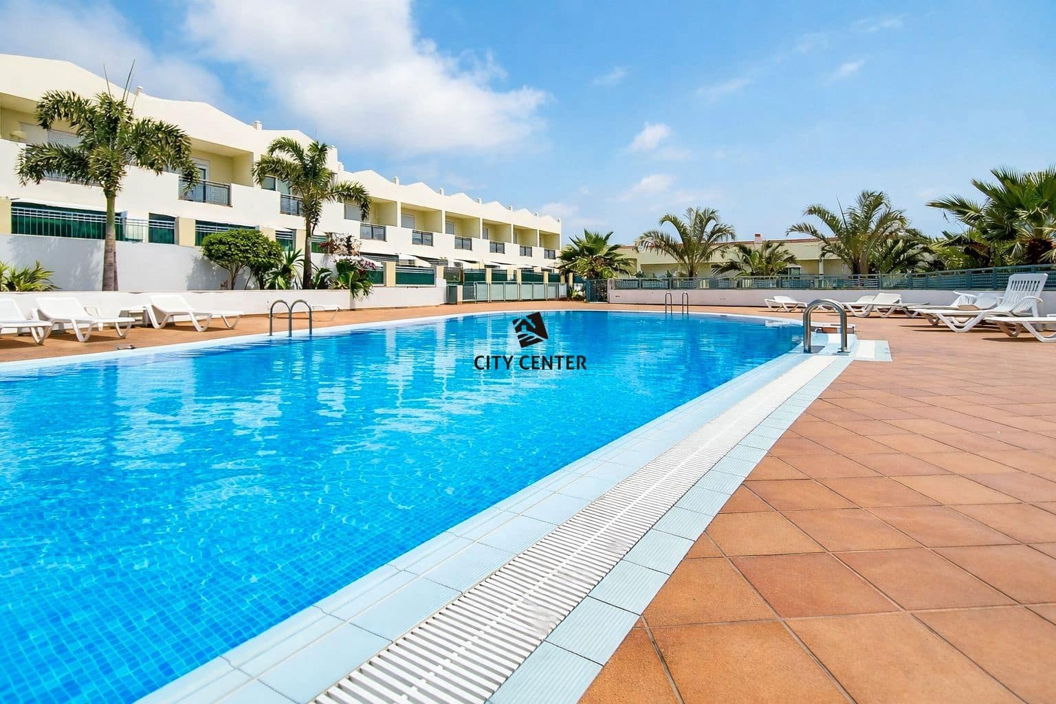 3 sypialnia Dom na sprzedaż w Adeje z basenem garażem - 460 000 € (Ref: 9669442)