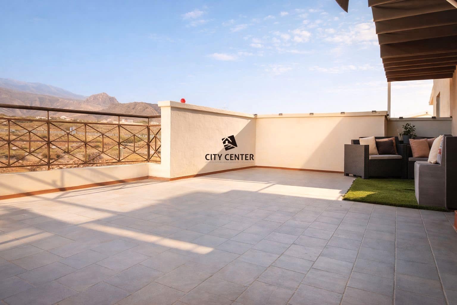 2 bedroom Penthouse for sale in Arona with pool garage - € 290,000 (Ref: 9693995)