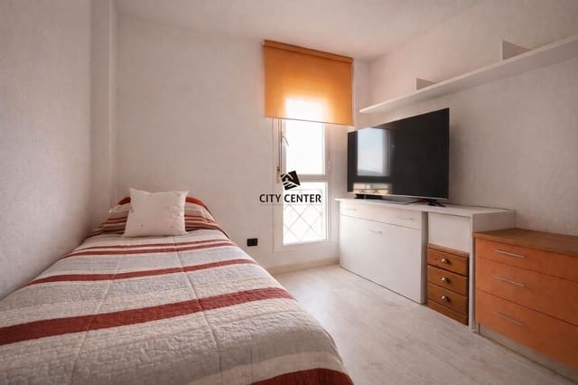 2 soveværelse Penthouse til salg i Arona med swimmingpool garage - € 290.000 (Ref: 9693995)