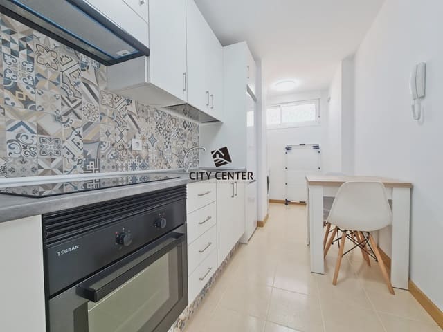 2 sypialnia Mieszkanie na sprzedaż w Cabo Blanco, Arona z basenem garażem - 247 000 € (Ref: 9715768)