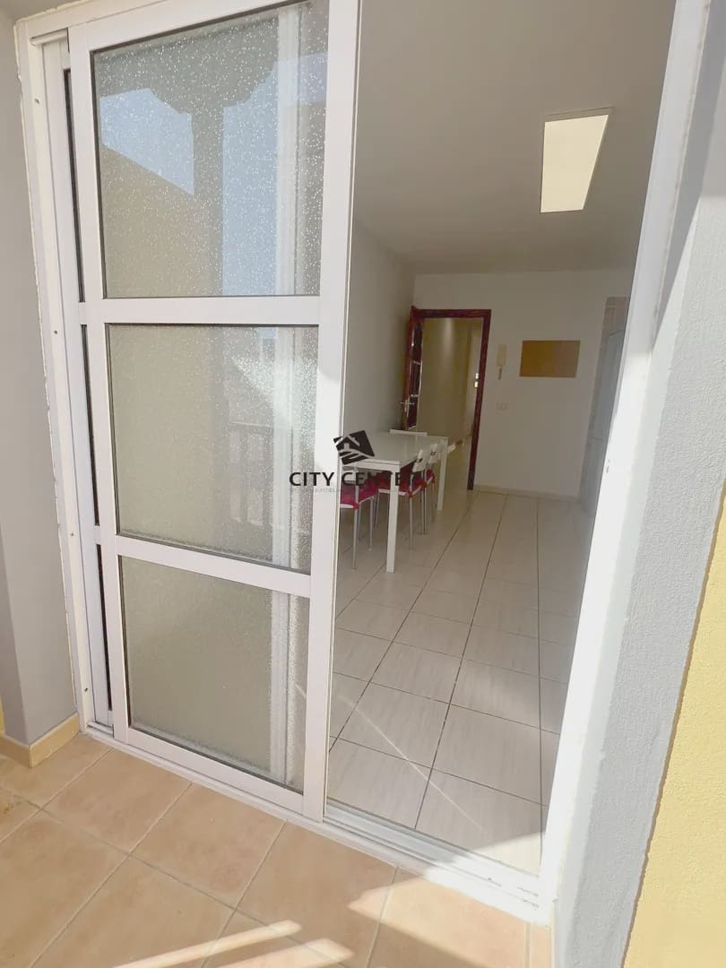 3 bedroom Terraced Villa for sale in Arona with garage - € 290,000 (Ref: 9716391)