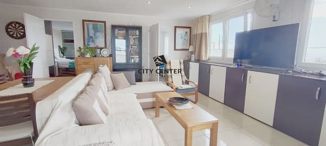 Chalet de 5 habitaciones en Arona en venta con garaje - 580.000 € (Ref: 9716393)