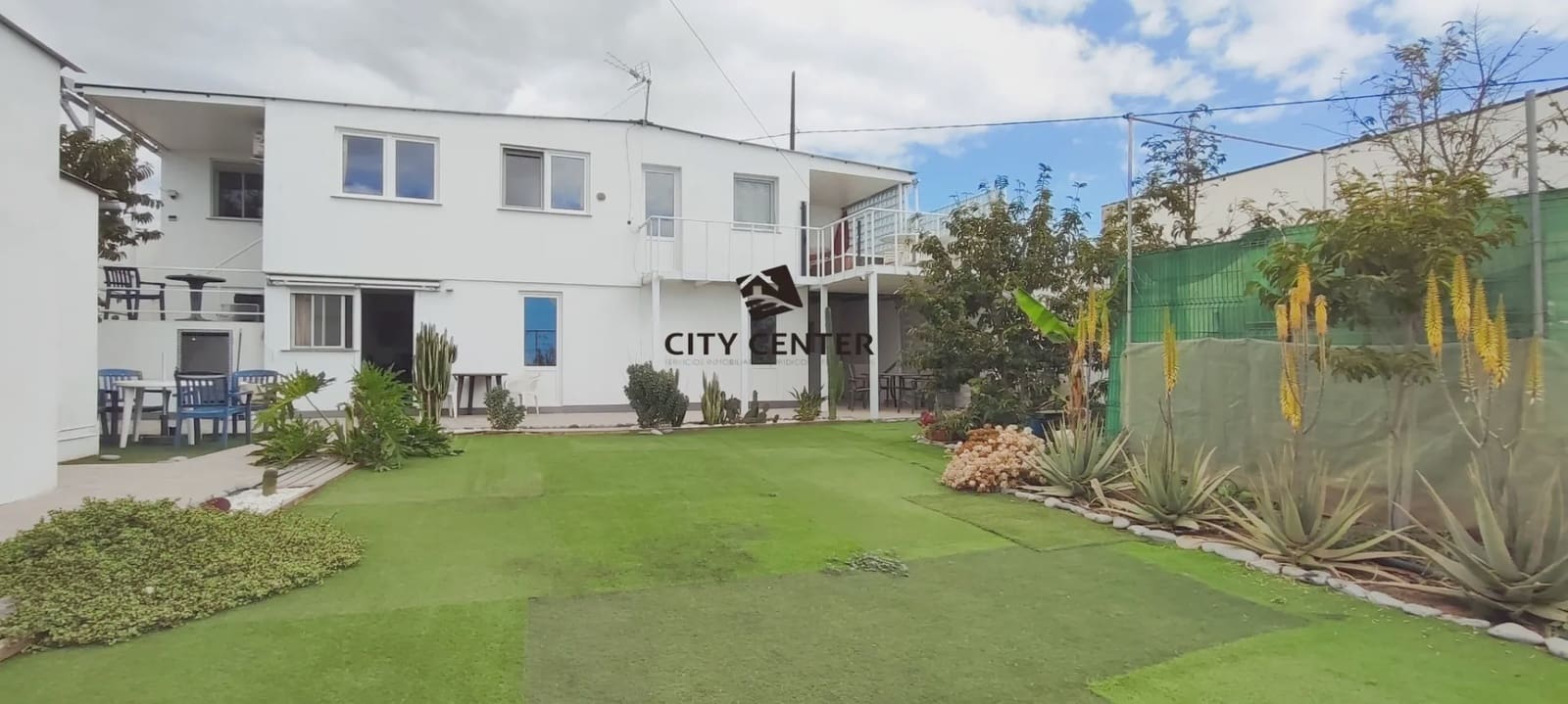 5 Zimmer Villa zu verkaufen in Arona mit Garage - 580.000 € (Ref: 9716393)