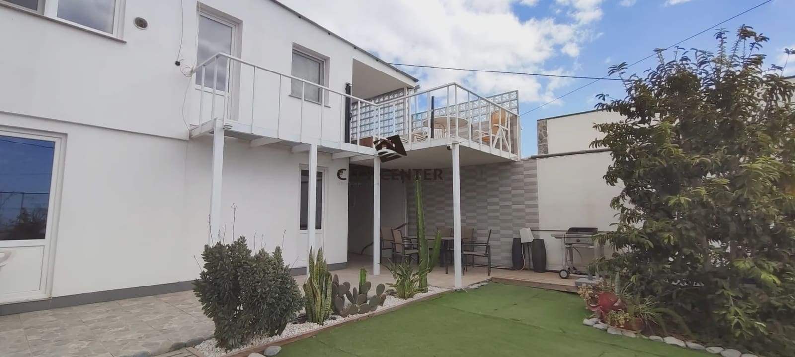 5 Zimmer Villa zu verkaufen in Arona mit Garage - 580.000 € (Ref: 9716393)