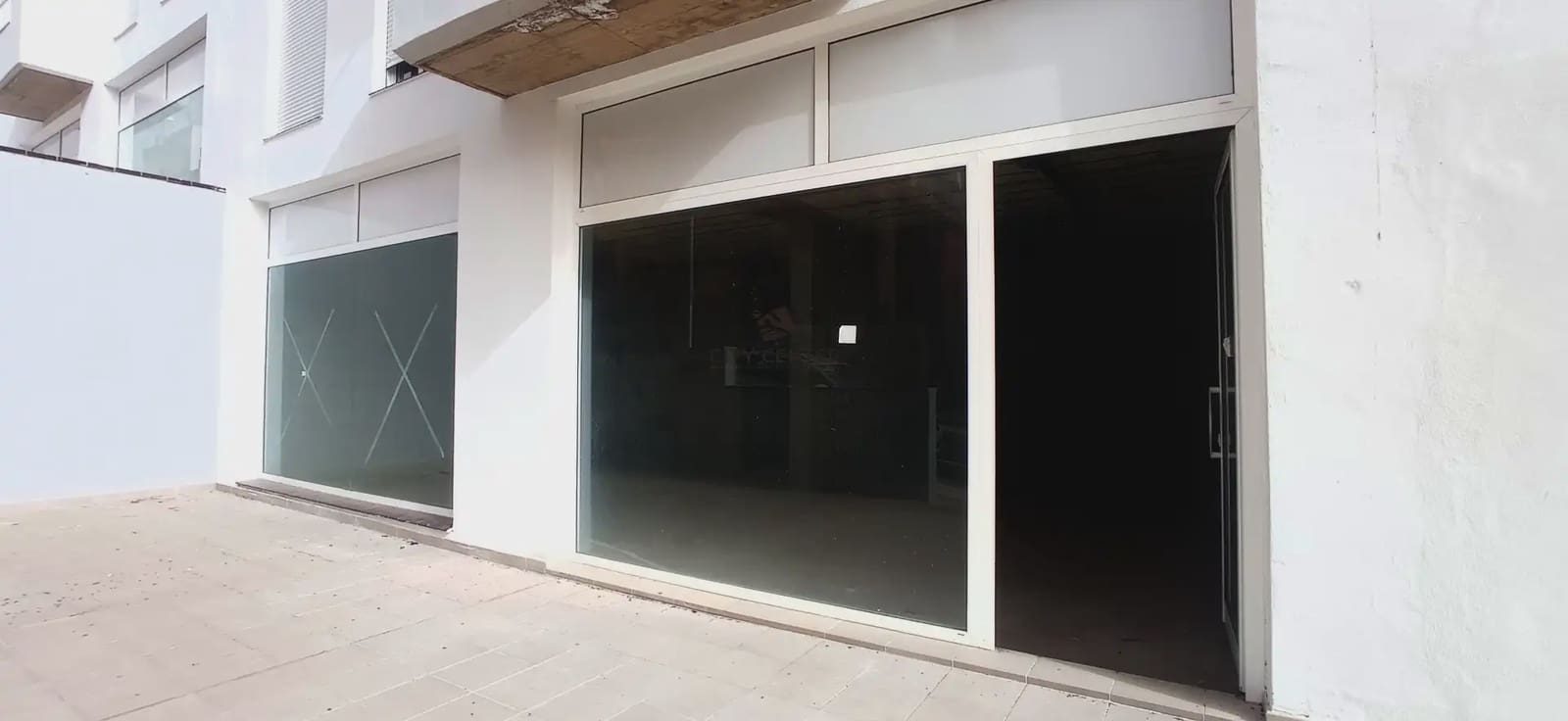 Komercyjne na sprzedaż w Arona - 150 000 € (Ref: 9761451)