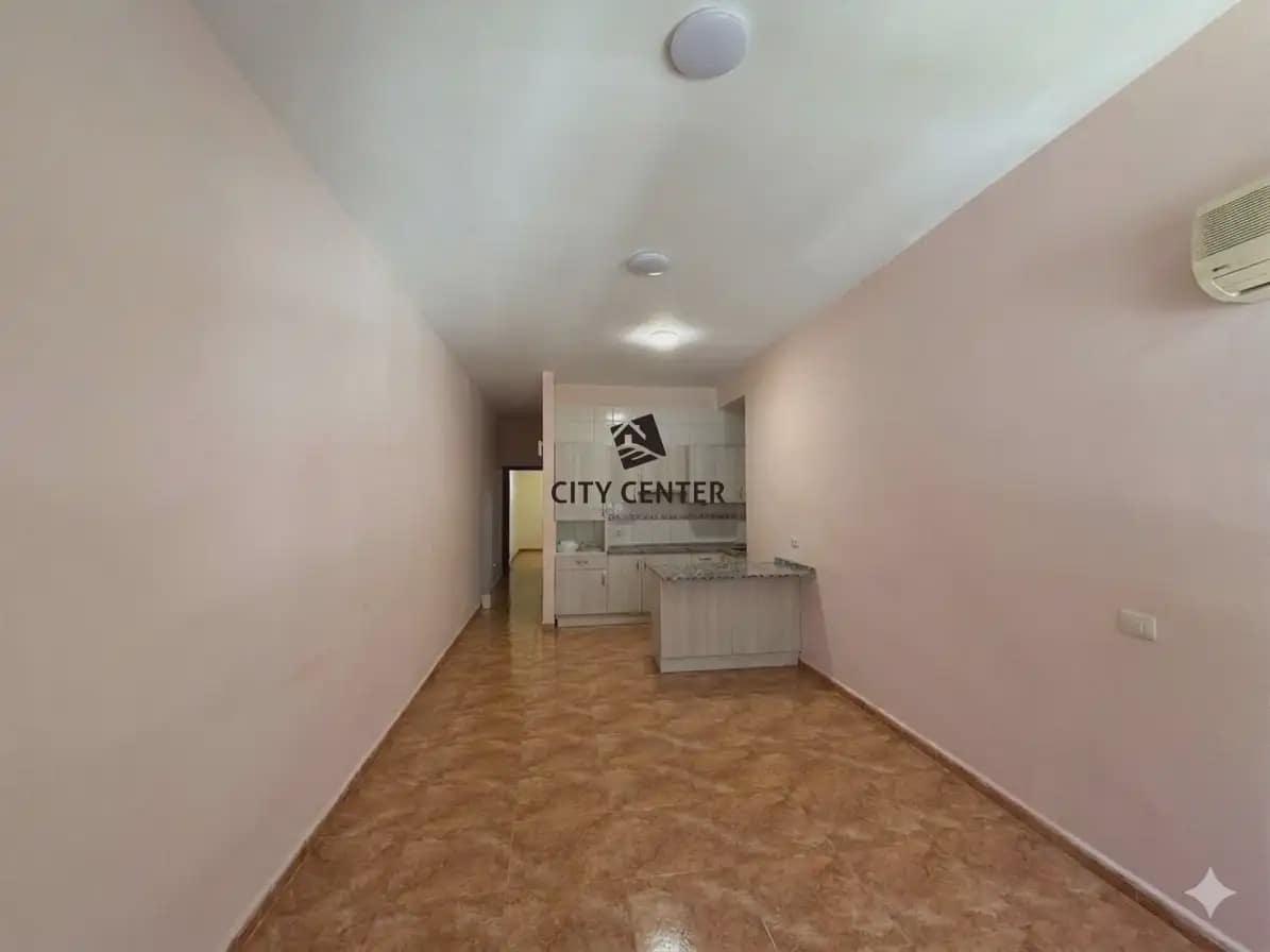 2 bedroom Flat for sale in Granadilla de Abona with garage - € 185,000 (Ref: 9761452)