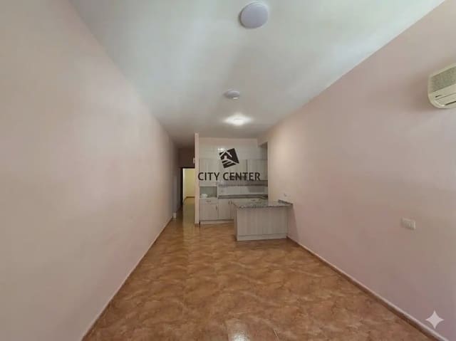 2 bedroom Flat for sale in Granadilla de Abona with garage - € 185,000 (Ref: 9761452)