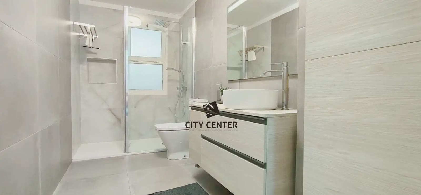 2 soveværelse Lejlighed til salg i Arona med garage - € 254.000 (Ref: 9795569)